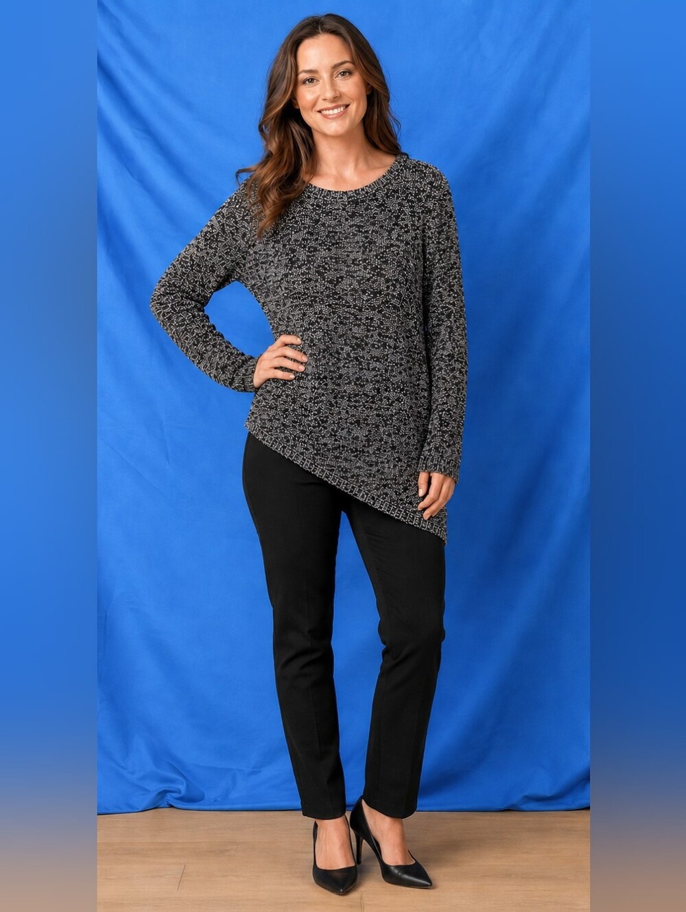 Apt. 9 Medium Black and Silver Sparkle Asymmetrical Knit Top Lined